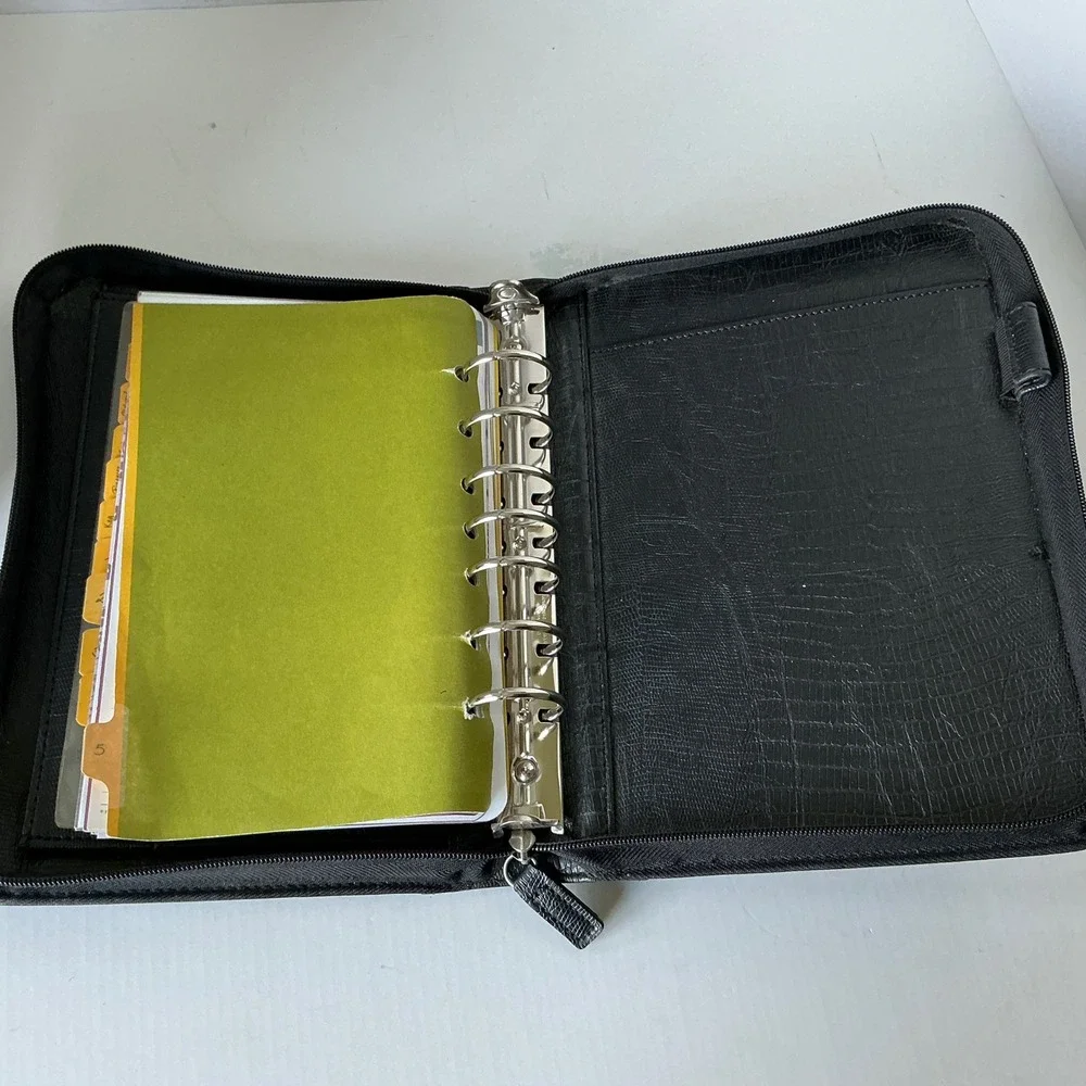 Franklin Covey Planner Binder Black Faux Lizard Zip Closure Professional Office